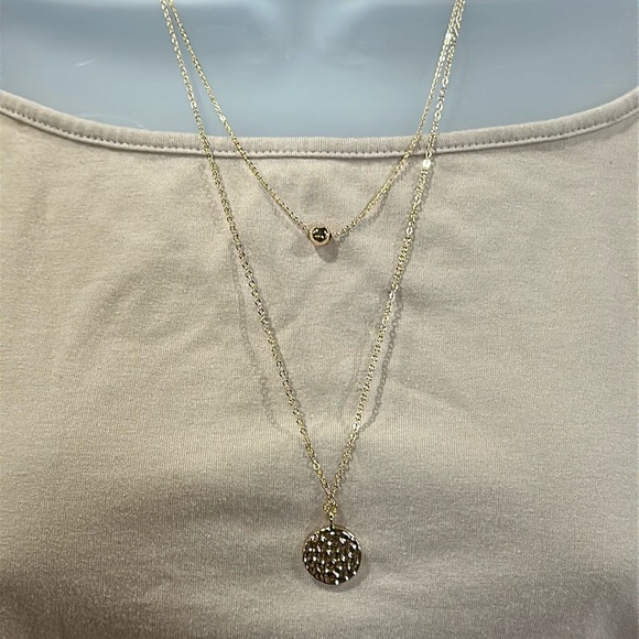 LAYERING NECKLACES - Picture 1 of 4